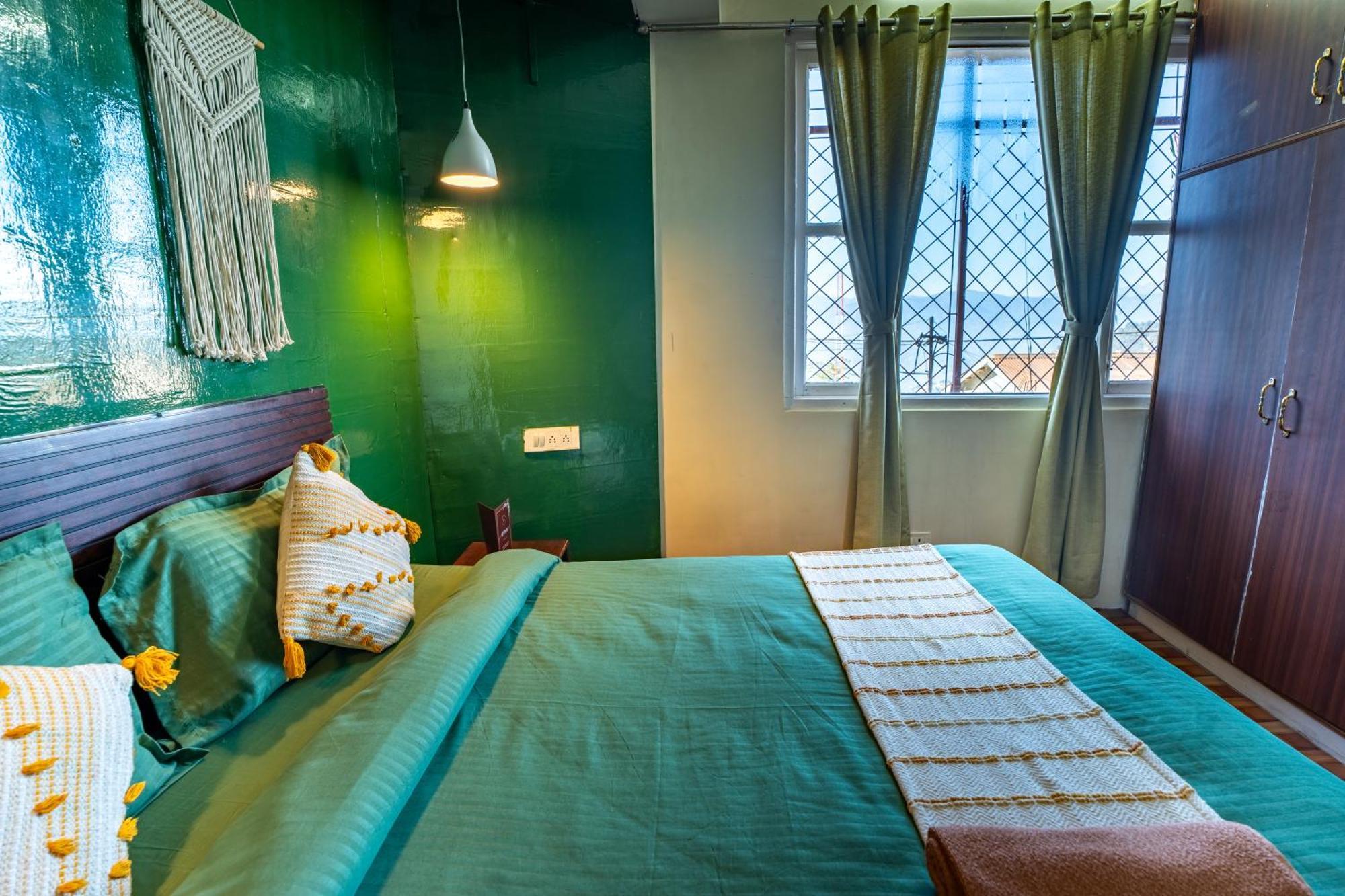 Monratino Himadrie -2 Mins Walk From Mall Road - All Rooms Have Kanchenjunga Mountain View Dardzsiling Kültér fotó